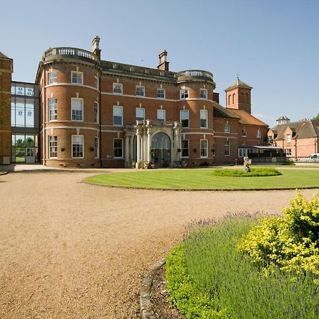 Oakley Hall Hotel บาซิงสโตค ภายนอก รูปภาพ
