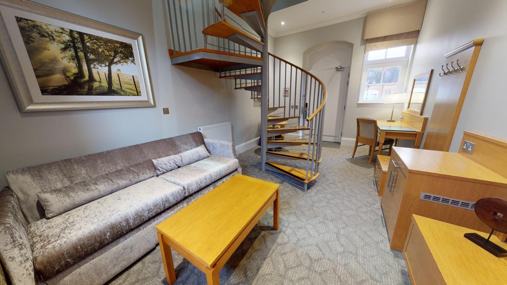 Oakley Hall Hotel บาซิงสโตค ภายนอก รูปภาพ
